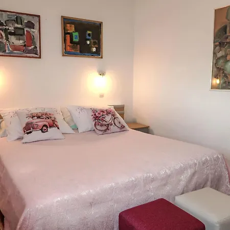 Palma-4 By Interhome Appartement