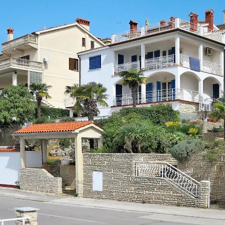 Palma-4 By Interhome *