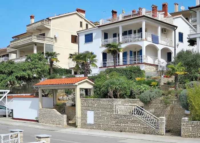Palma-4 By Interhome *